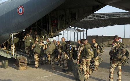 Francia comienza operación militar en República Centroafricana