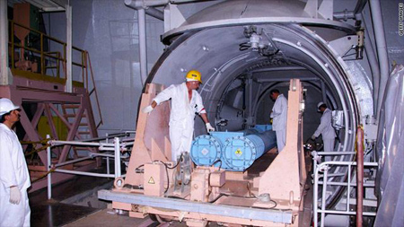 Irán enriquecerá uranio al 60% si EEUU amplíe sanciones