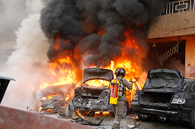 Explosión de un coche bomba en la periferia sur de Beirut