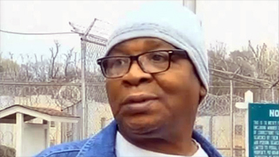 Un estadounidense sale en libertad tras 30 años en el corredor de la muerte