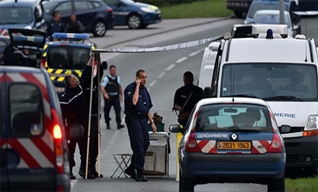 Más de 3 muertos en un tiroteo en Francia