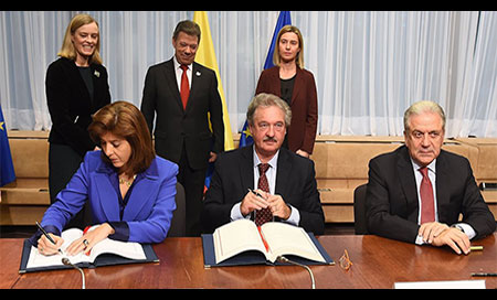 Colombia y UE firman el acuerdo de exención de Visados