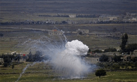 La aviación sionista atacó una base palestina en la frontera con Siria
