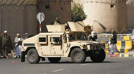 Yemen: Enfrentamientos en el aeropuerto de Adén