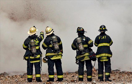 Siete menores mueren en un incendio en Nueva York