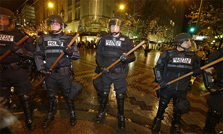 La Policía de Ferguson acusada de discriminación racial