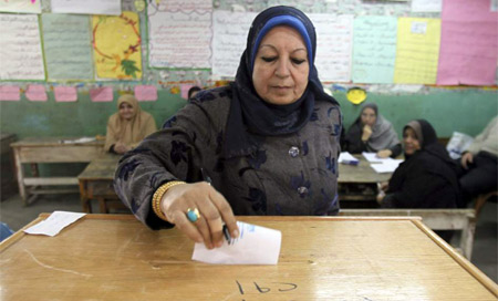 Egipto somete a agrupaciones políticas enmiendas de ley electoral