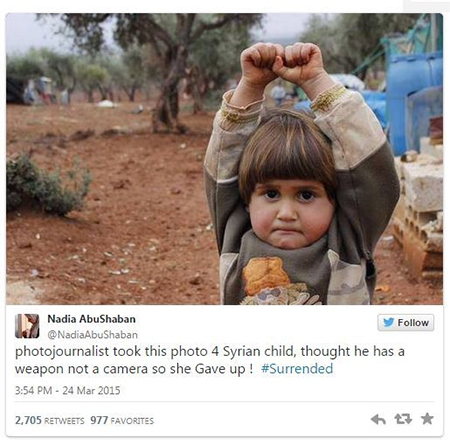 La niña siria que se rinde ante una cámara
