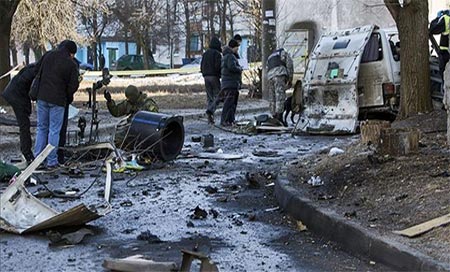 Mueren cuatro personas en una explosión de bomba en Donbás