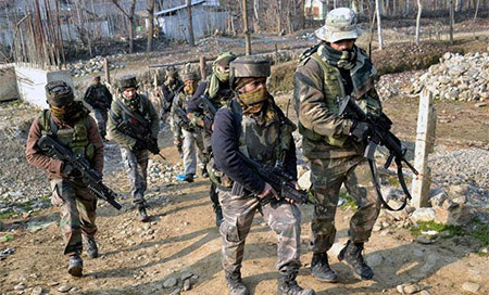 Más de diez militares muertos por una emboscada en Manipur