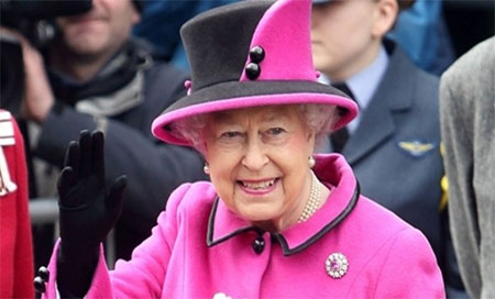 Isabel II ratifica realizar el referéndum sobre la permanencia en la UE 