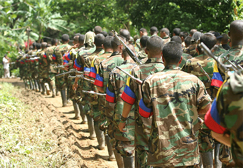 La nueva amenaza en caso de que se logre la paz con FARC y ELN