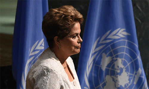 Rousseff afirma que el pueblo brasileño impedirá 