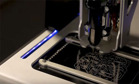 Imprimir circuitos electrónicos usando una nueva tinta