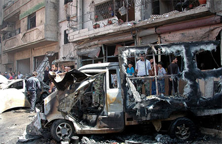 Más de 22 muertos y cientos de heridos en dos explosiones en Homs