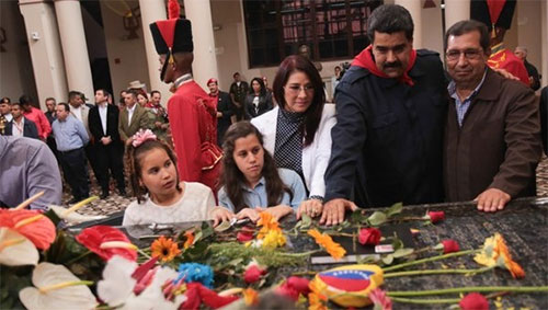 Morales y Kirchner se suman a los homenajes a Hugo Chávez