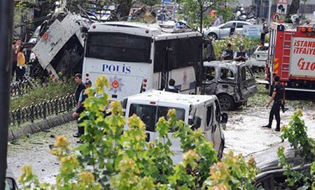Explosión en pleno centro de Estambul