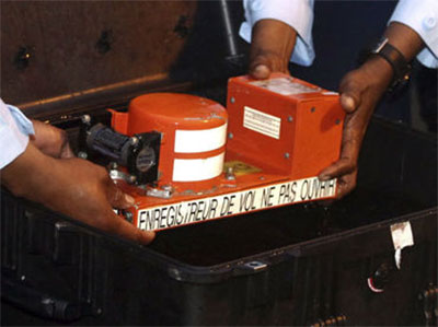 El misterio de los últimos minutos del avión de Egypt Air siniestrado