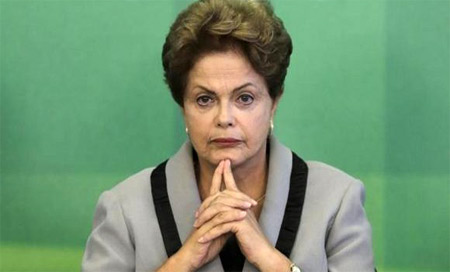 Rousseff, irritada de las “inmorales” filtraciones de Istoé