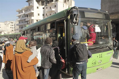 Los últimos armados abandonan la localidad siria de Madaya