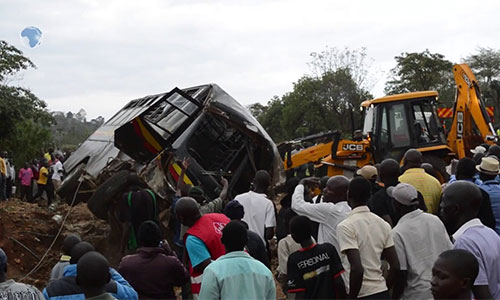 Una persecución policial de un camionero causó una catástrofe