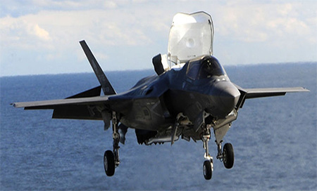 Detectan 276 deficiencias en el futurista cazabombardero F-35 