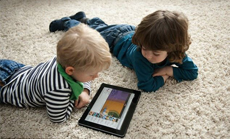 Pantallas digitales pueden causar daños irreversibles en la vista