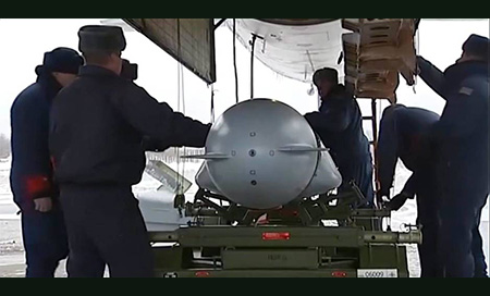 Bombarderos TU-95MS rusos atacan posiciones de Daesh en Raqa