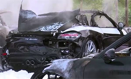 Incendian un concesionario de Porsche en la víspera del G20 