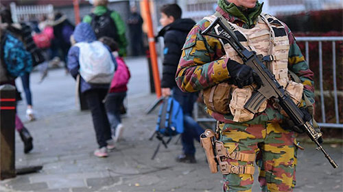 La Interpol advierte: 173 terroristas de Daesh amenazan a Europa