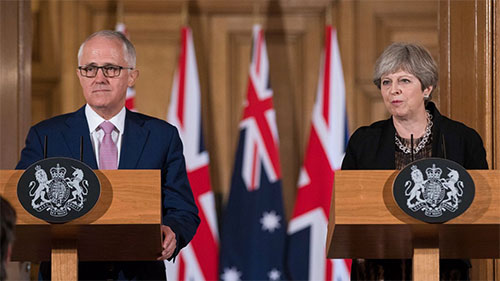 Suspendida una diputada británica por usar términos racistas