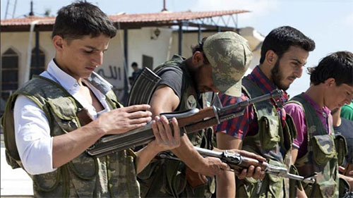 Trump finaliza el programa de la CIA para equipar y entrenar la oposición siria