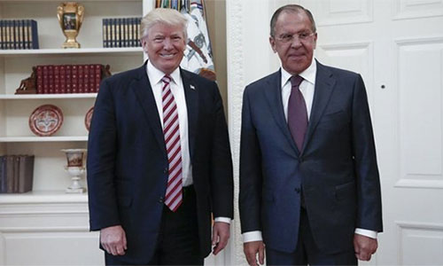 Trump chivatea a Rusia información secreta y la Casa Blanca lo niega