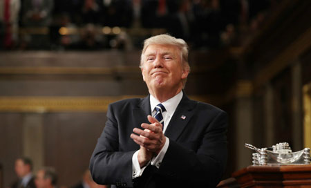 EEUU espera cooperar estrechamente con Macron