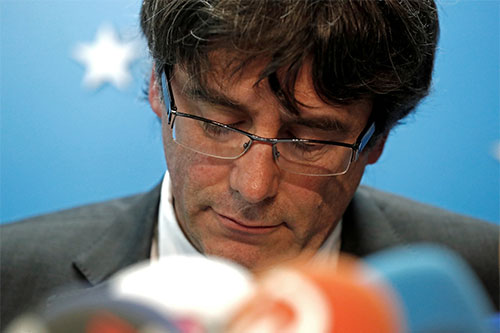 La Justicia española cita a declarar al ex presidente de Cataluña