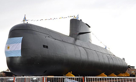 Pierden la comunicación con un submarino militar argentino
