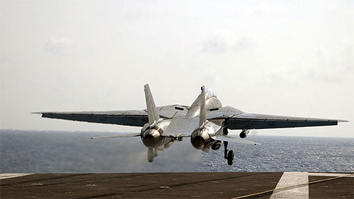 Desaparece en Estados Unidos un avión militar