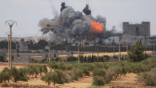 Los bombardeos de la Coalición causan más víctimas civiles que Daesh