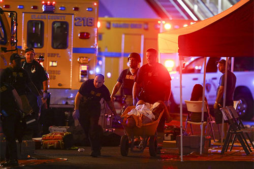 Dos muertos y 24 heridos en un tiroteo durante un concierto en Las Vegas