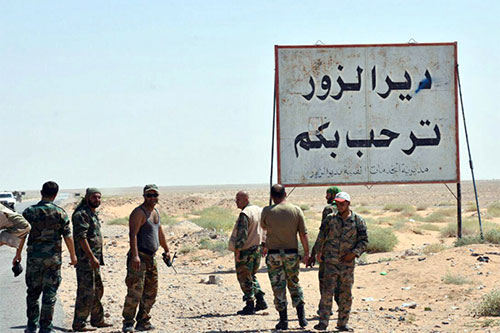 Fuerzas aliadas de Siria acusan a Estados Unidos de apoyar a grupos terroristas