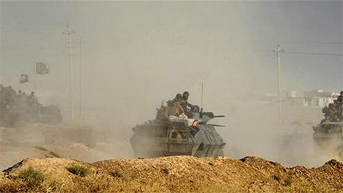 Ejército sirio y sus aliados tratan de romper el cerco a la ciudad de Deir Ezzor