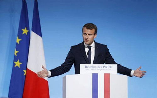 Francia anuncia lucha total contra la inmigración clandestina