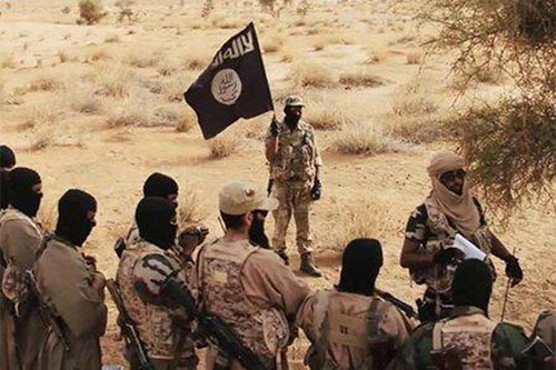 La rama libia de Daesh se hace fuerte en el desierto