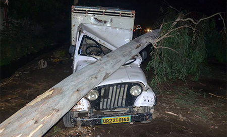 Más de 17 muertos por fuertes tormentas en el norte de India