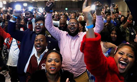 Demócratas recuperan la Cámara Baja y republicanos mantienen en el senado