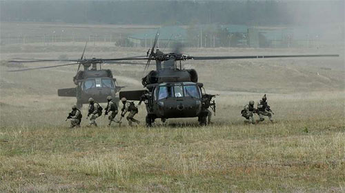 Coalición internacional traslada a terroristas de Daesh de Hasaka