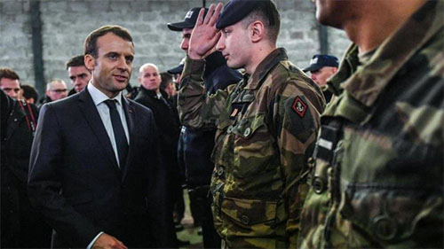 Macron pide crear un verdadero ejército europeo para defenderse