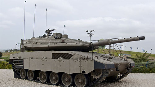 Primer contrato de compra de armas entre Riad y el régimen sionista