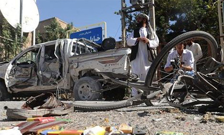 Mueren ocho personas tras explosión de una bomba en Kandahar