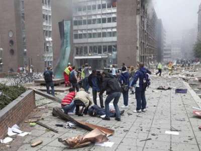 92 ERSONAS MUERTOS EN LOS ATAQUES DE NORUEGA